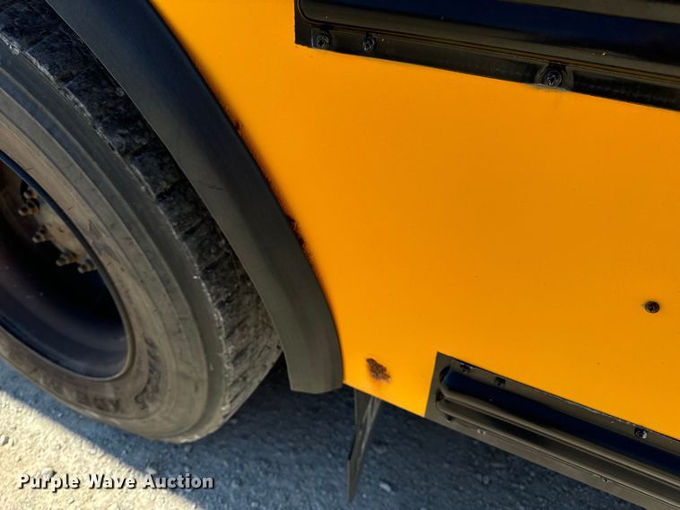 image for item OF9853 2007 Thomas Built school bus