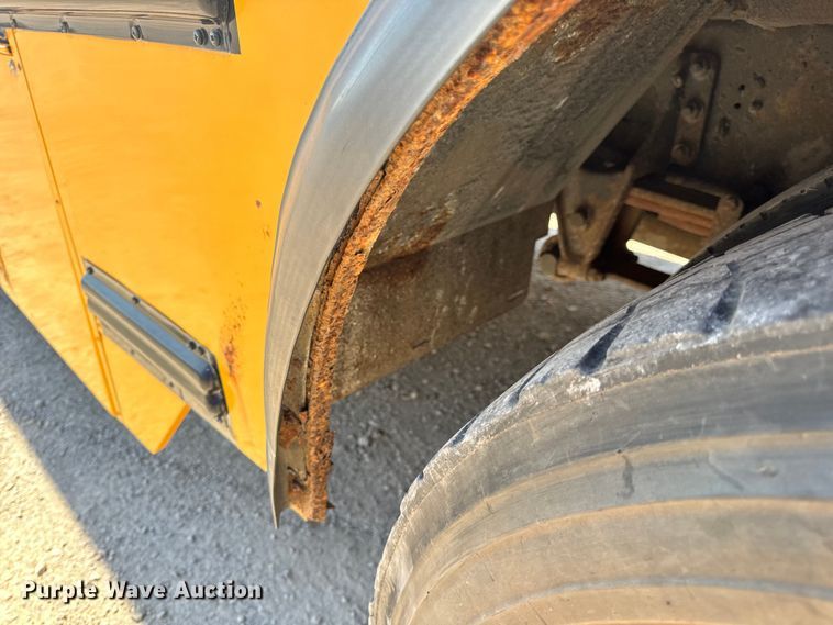 image for item OF9853 2007 Thomas Built school bus