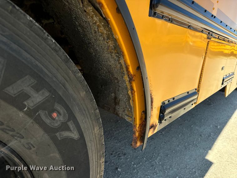 image for item OF9853 2007 Thomas Built school bus