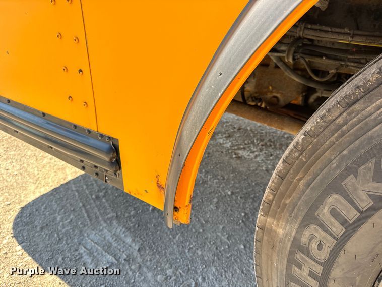 image for item OF9853 2007 Thomas Built school bus