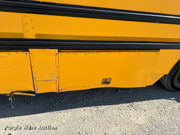 image for item OF9853 2007 Thomas Built school bus