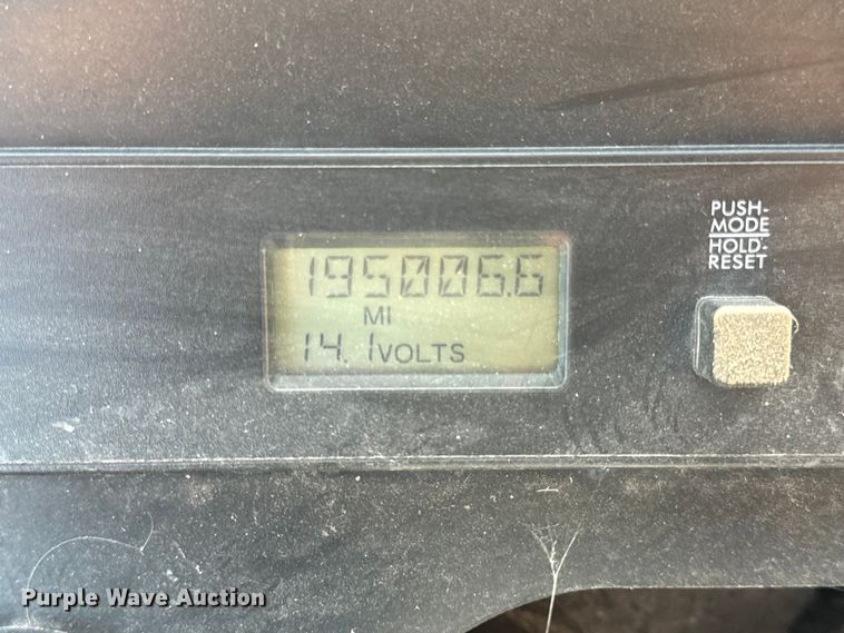 image for item OF9853 2007 Thomas Built school bus