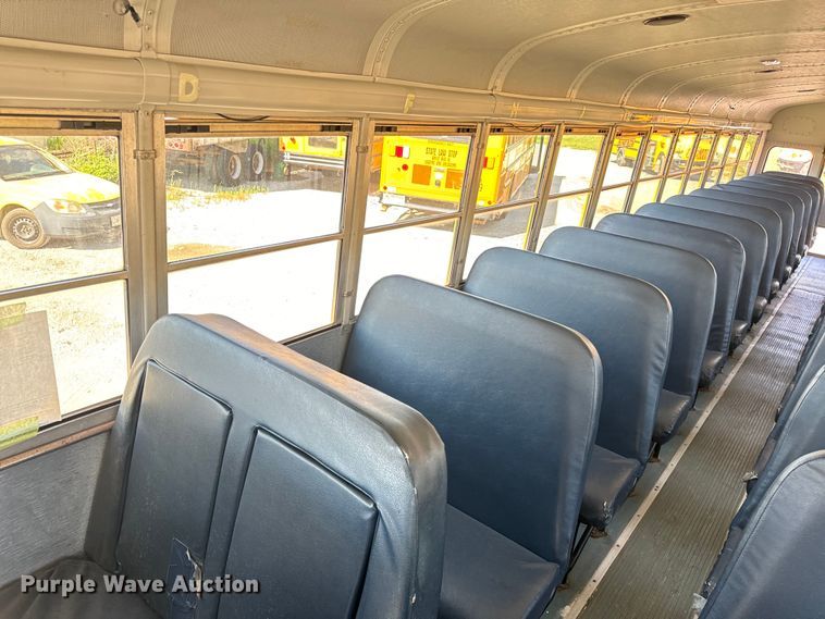 image for item OF9853 2007 Thomas Built school bus