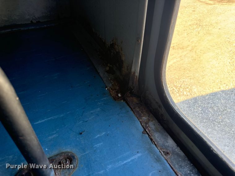 image for item OF9853 2007 Thomas Built school bus