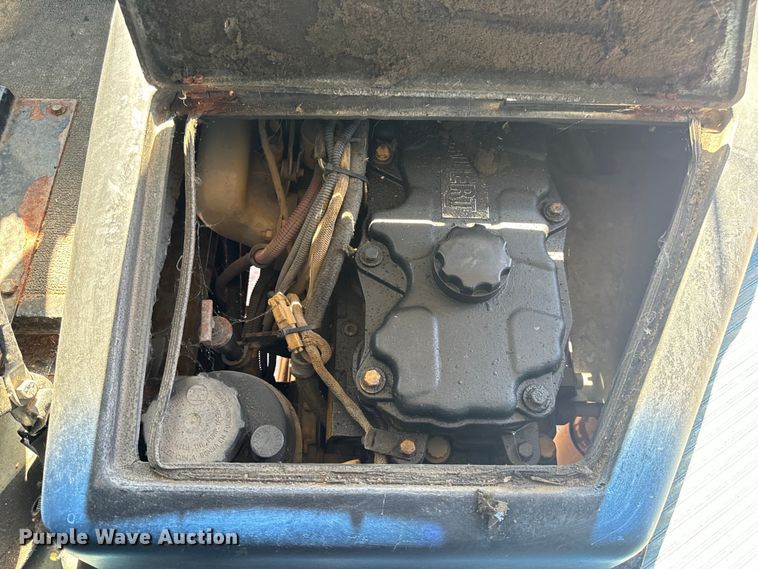 image for item OF9853 2007 Thomas Built school bus