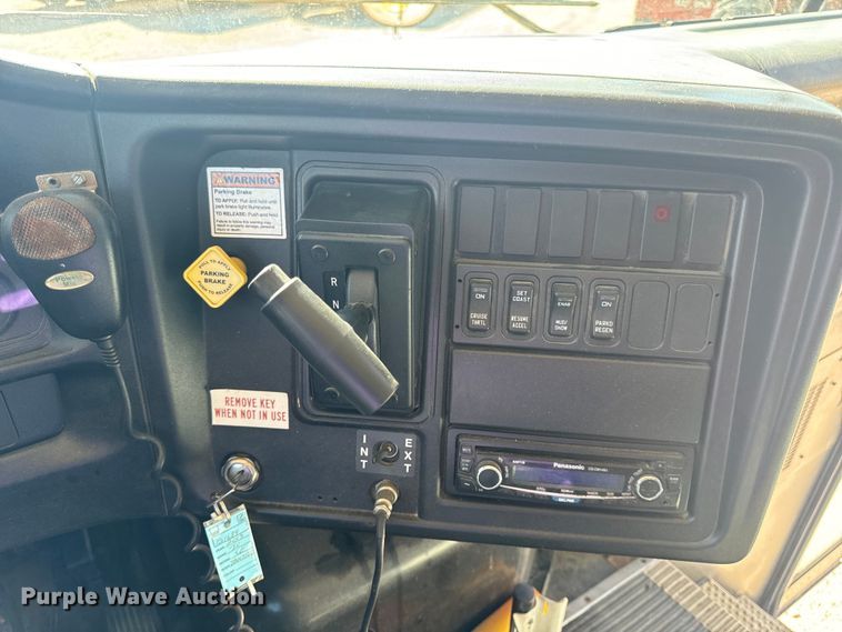 image for item OF9854 2013 IC Corporation  PB10500 school bus