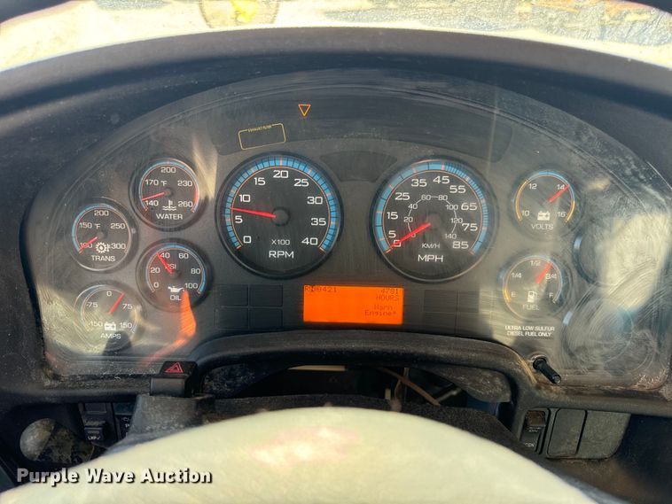 image for item OF9855 2014 IC Corporation PB10500 school bus