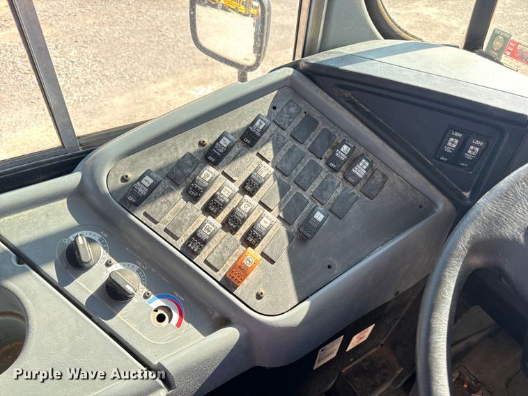 image for item OF9855 2014 IC Corporation PB10500 school bus