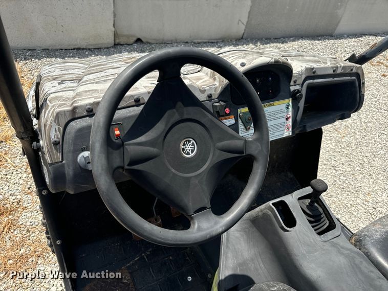 image for item OF9865 2004 Yamaha Rhino 660 utility vehicle