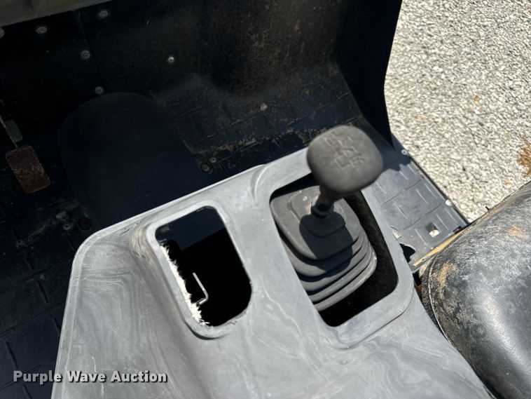 image for item OF9865 2004 Yamaha Rhino 660 utility vehicle