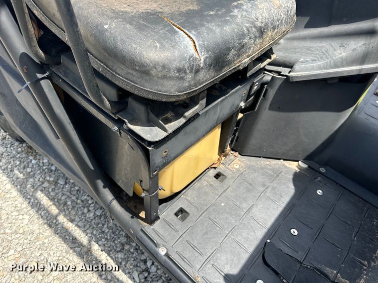 image for item OF9865 2004 Yamaha Rhino 660 utility vehicle