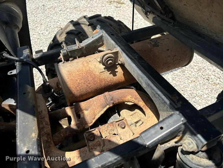 image for item OF9865 2004 Yamaha Rhino 660 utility vehicle