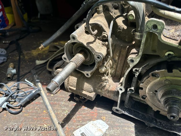 image for item OF9865 2004 Yamaha Rhino 660 utility vehicle