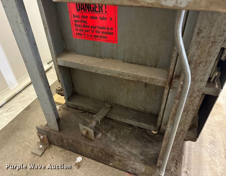 image for item OF9890 Nichols Baling Presses EA30485HDFP cardboard compactor/baler