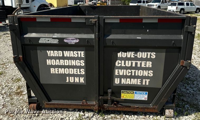 image for item OF9912 MaxxD Trailers roll-off dumpster