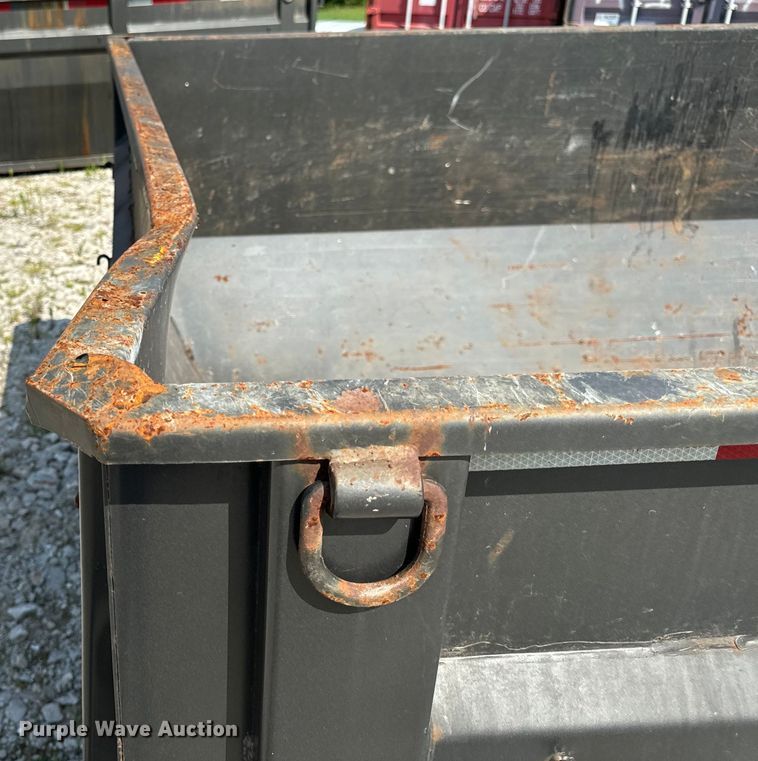 image for item OF9912 MaxxD Trailers roll-off dumpster