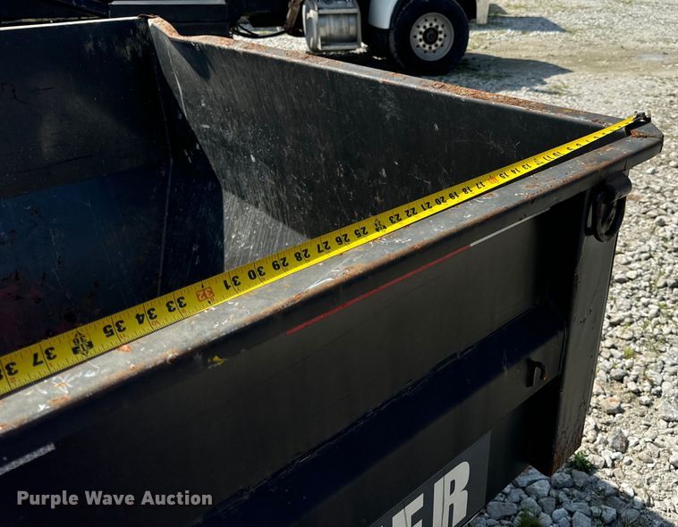image for item OF9912 MaxxD Trailers roll-off dumpster
