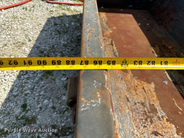 image for item OF9912 MaxxD Trailers roll-off dumpster