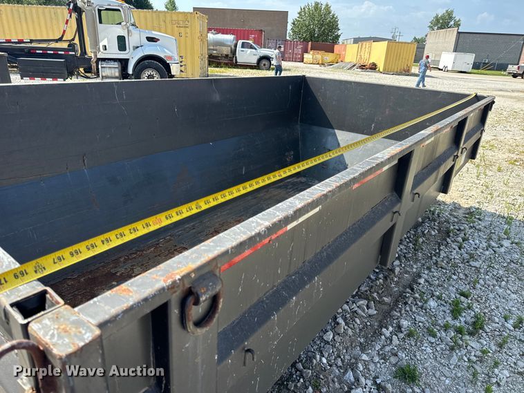 image for item OF9913 MaxxD Trailers roll-off dumpster