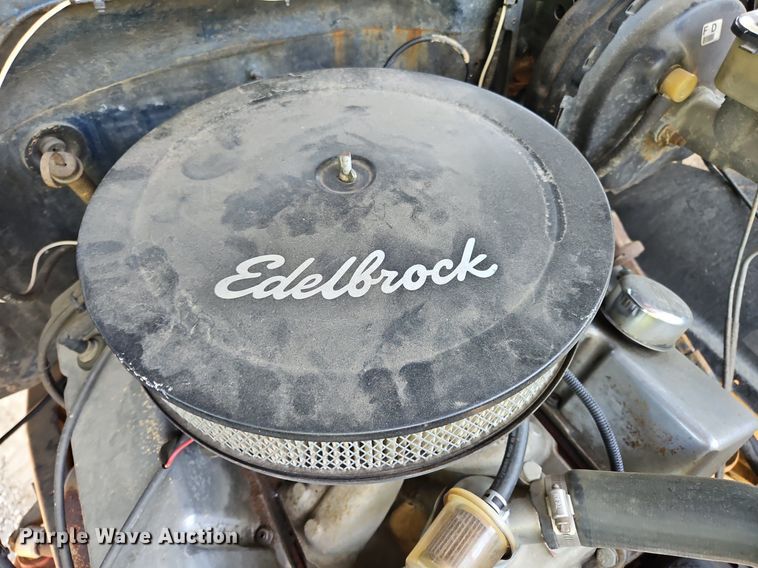 image for item OJ9762 1985 Chevrolet  K10 pickup truck