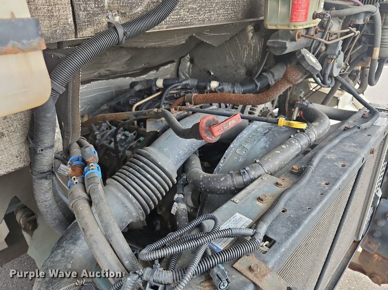 image for item OJ9783 2012 Workhorse  W62 delivery truck