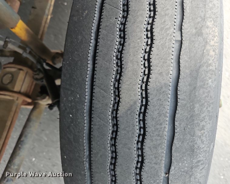 image for item OJ9783 2012 Workhorse  W62 delivery truck