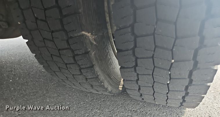 image for item OJ9783 2012 Workhorse  W62 delivery truck