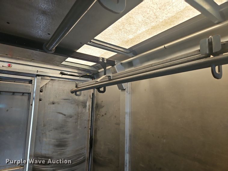 image for item OJ9784 2012 Workhorse W62 delivery truck