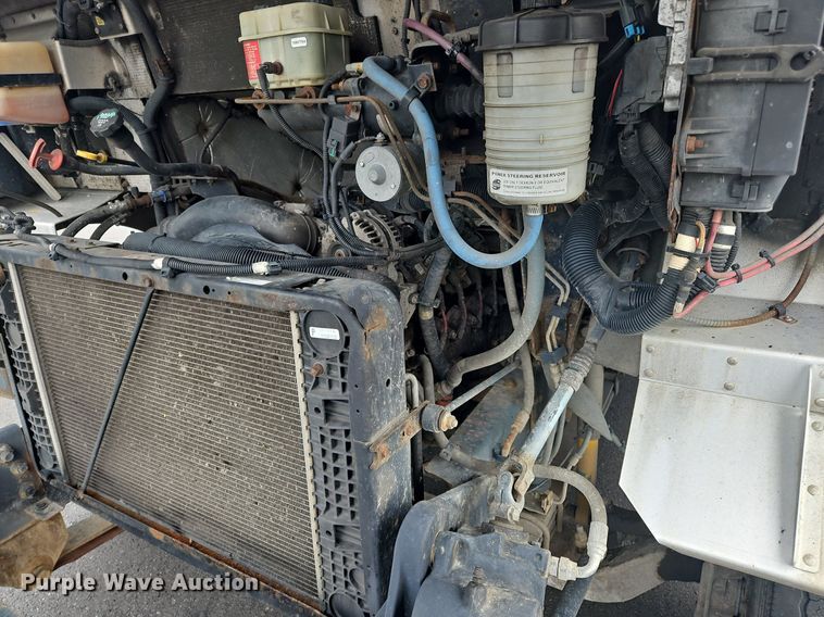 image for item OJ9784 2012 Workhorse W62 delivery truck