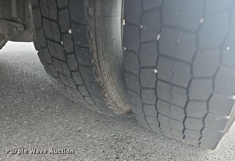 image for item OJ9784 2012 Workhorse W62 delivery truck