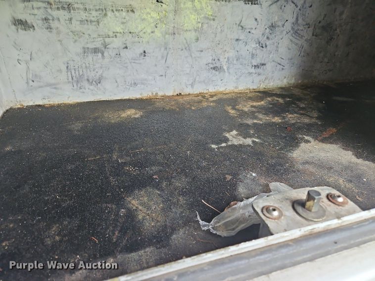 image for item OJ9788 2002 GMC Sierra 3500 Heavy D utility bed pickup truck