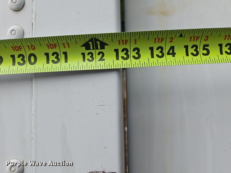 image for item OJ9788 2002 GMC Sierra 3500 Heavy D utility bed pickup truck