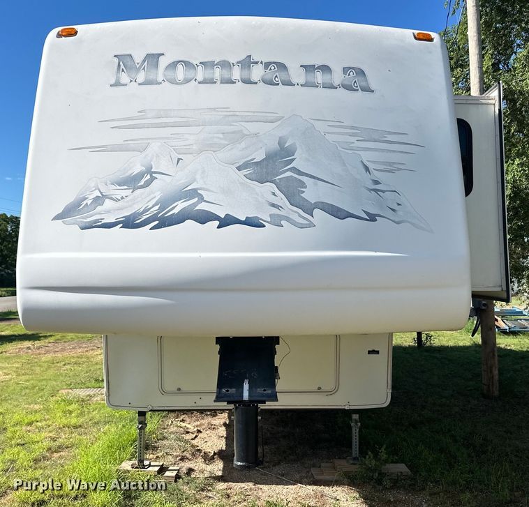 image for item OL9646 2005 Keystone Montana camper