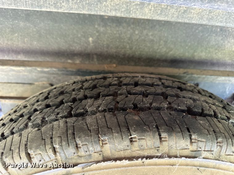 image for item OL9646 2005 Keystone Montana camper