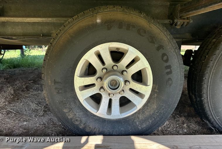 image for item OL9646 2005 Keystone Montana camper