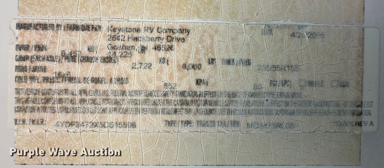 image for item OL9646 2005 Keystone Montana camper