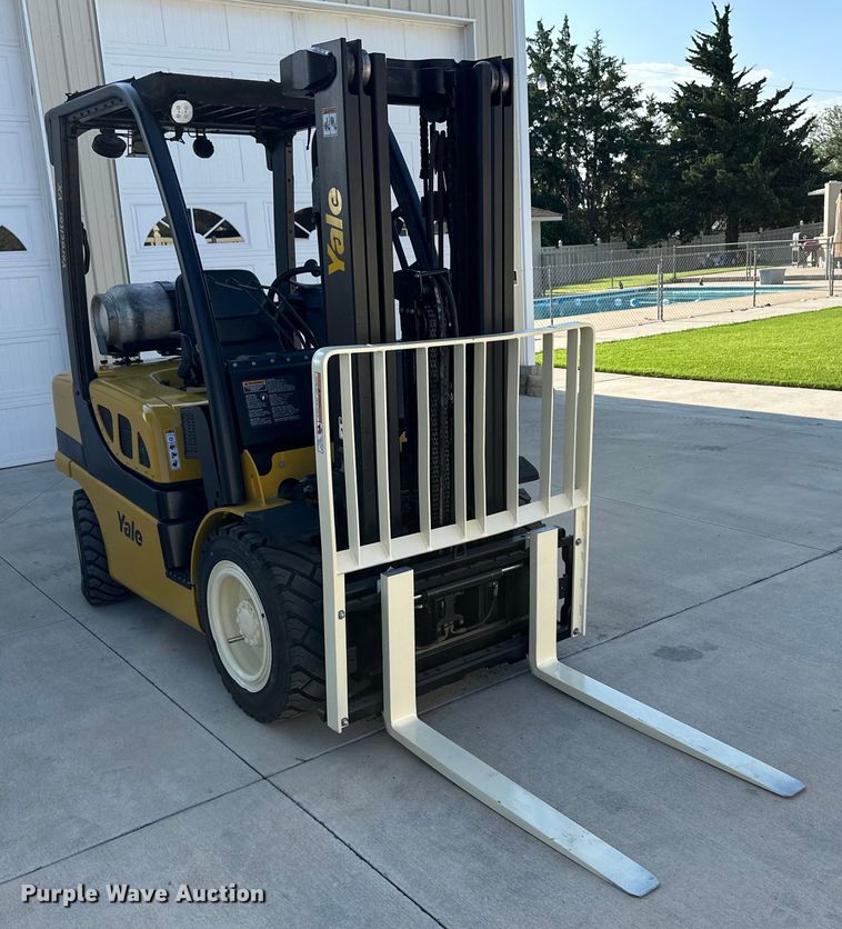 image for item OM9500 2019 Yale GLP050VXNKAE084 forklift