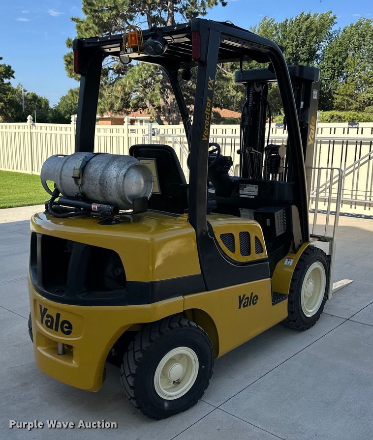 image for item OM9500 2019 Yale GLP050VXNKAE084 forklift