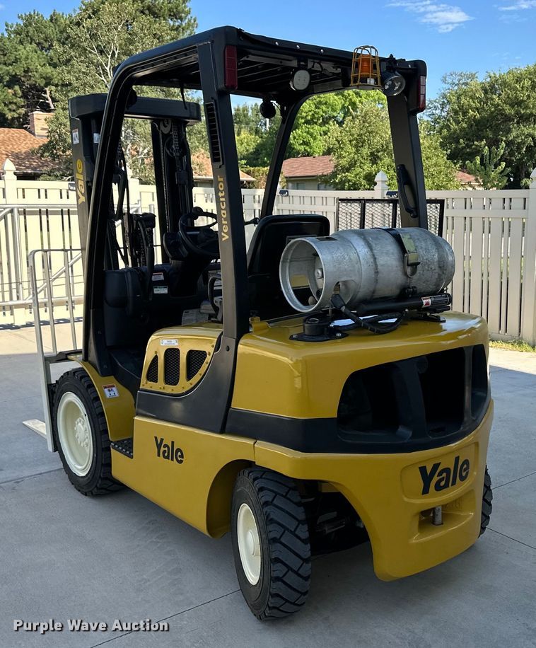 image for item OM9500 2019 Yale GLP050VXNKAE084 forklift