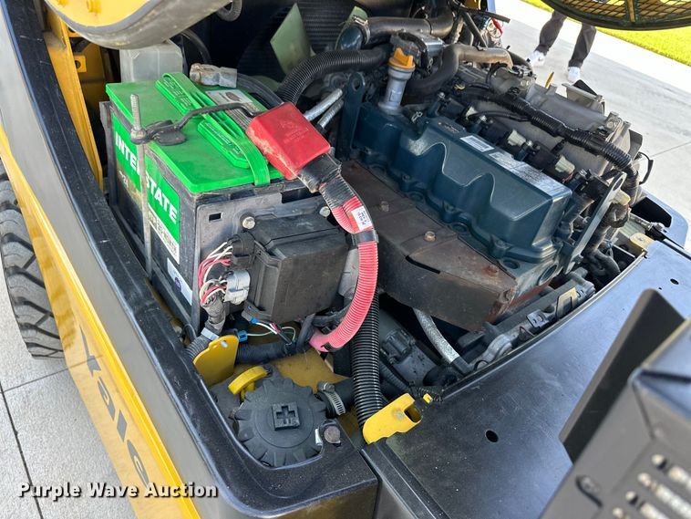 image for item OM9500 2019 Yale GLP050VXNKAE084 forklift