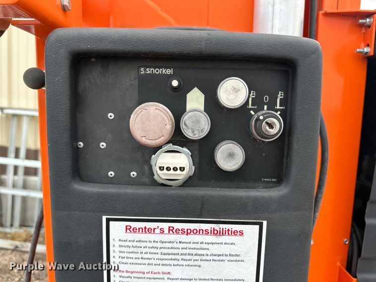 image for item OM9528 2017 Snorkel UL40AC vertical lift