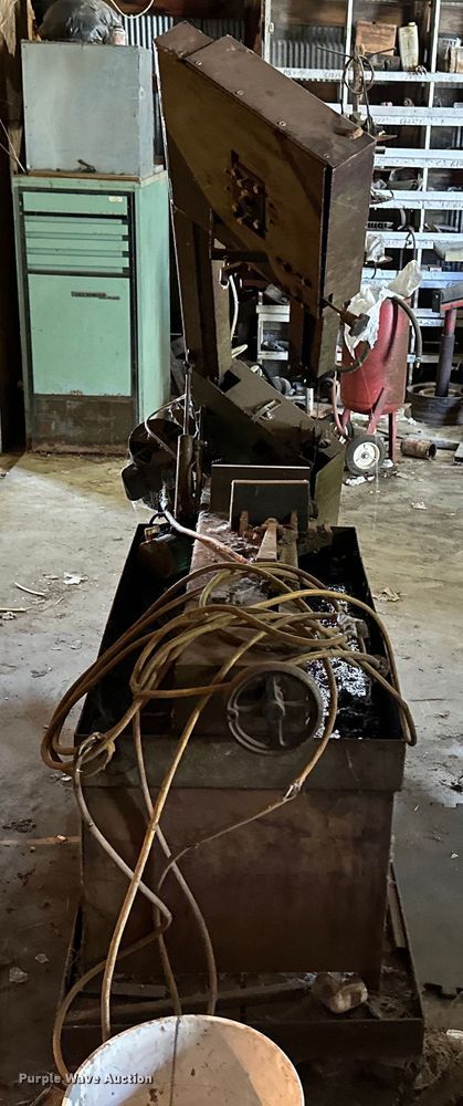 image for item OM9560 Carolina HD10 band saw