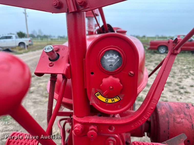 image for item OM9568 1944 International Harvester Farmall H tractor