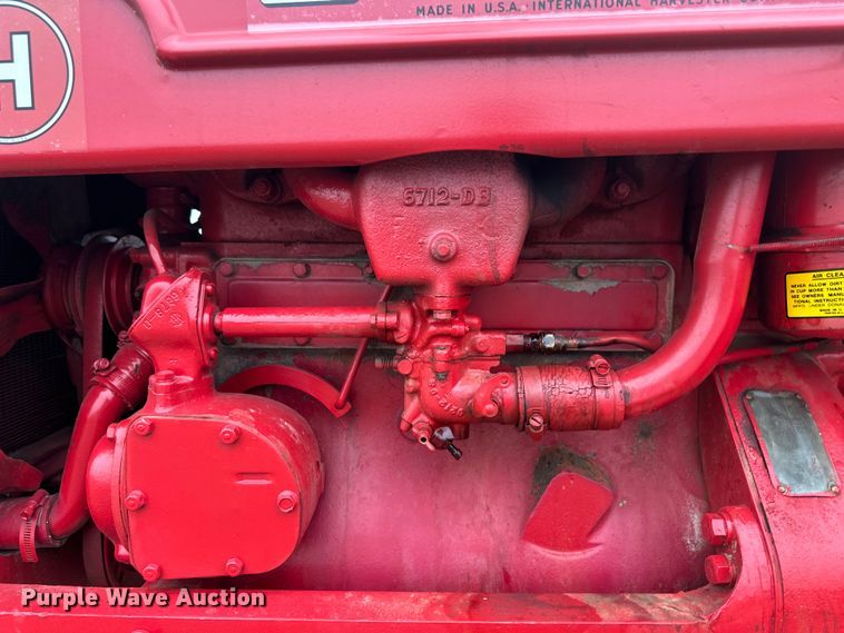 image for item OM9568 1944 International Harvester Farmall H tractor