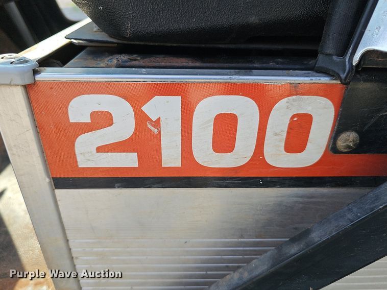 image for item ZA0473 2008 Bobcat 2100 utility vehicle