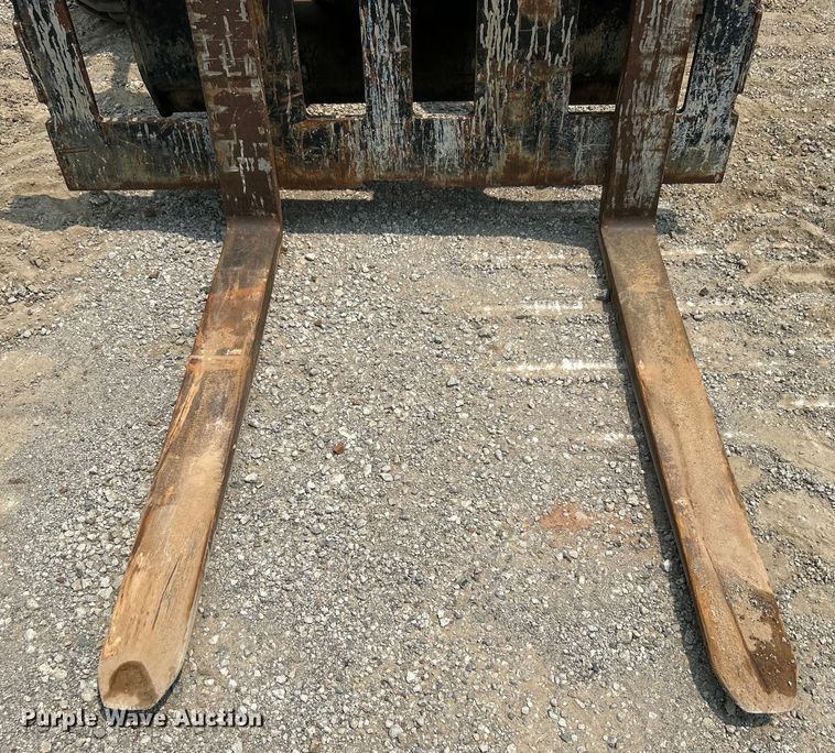 image for item DJ6369 2015 Caterpillar 420F2 IT backhoe