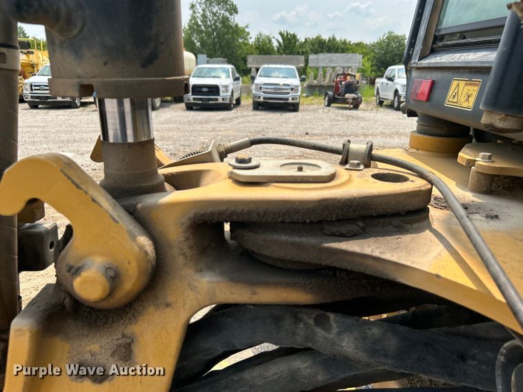 image for item DJ6369 2015 Caterpillar 420F2 IT backhoe