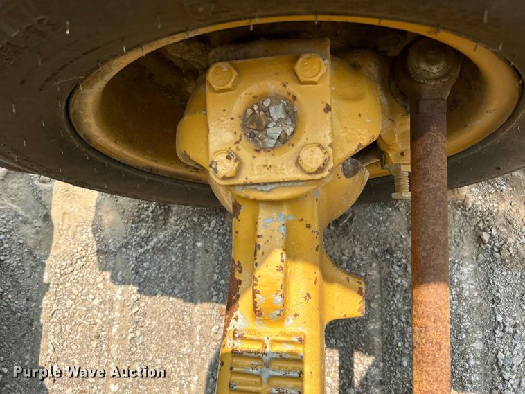 image for item DJ6369 2015 Caterpillar 420F2 IT backhoe