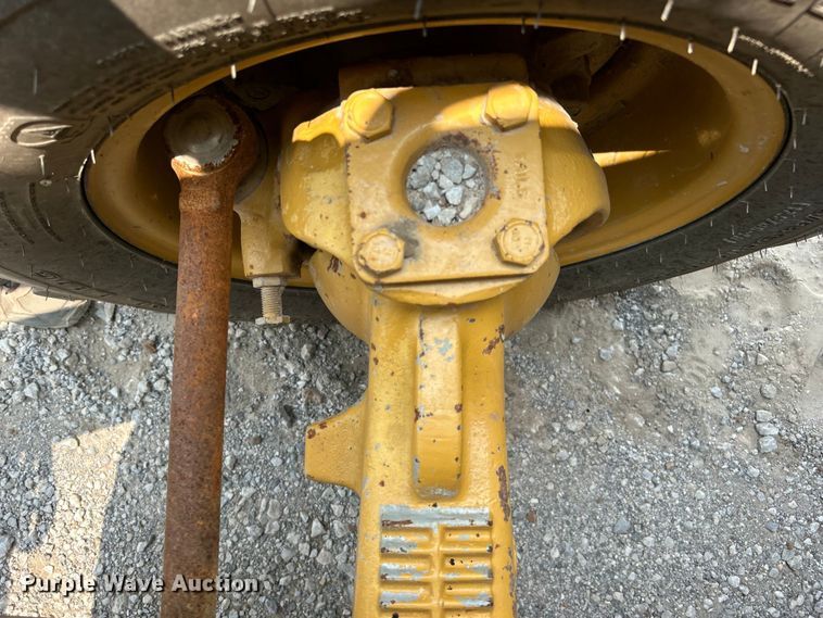 image for item DJ6369 2015 Caterpillar 420F2 IT backhoe