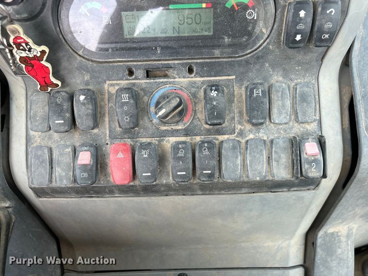 image for item DJ6369 2015 Caterpillar 420F2 IT backhoe